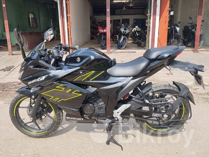 Suzuki Gixxer SF FI ABS DD 3700KM 2024 For Sale Uttara Bikroy