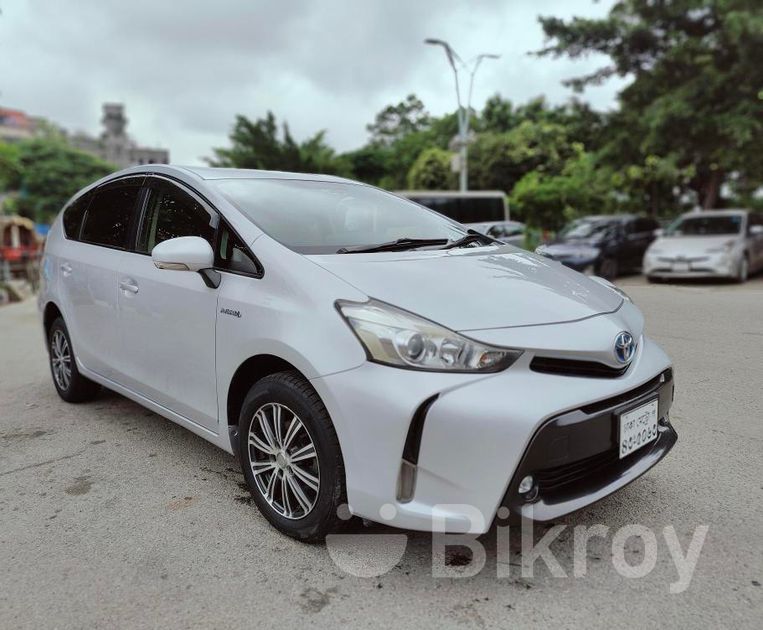 Toyota Prius Alpha For Sale In Tejgaon Bikroy