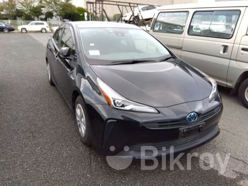 Toyota Prius S Hybrid Black For Sale In Basundhara Bikroy