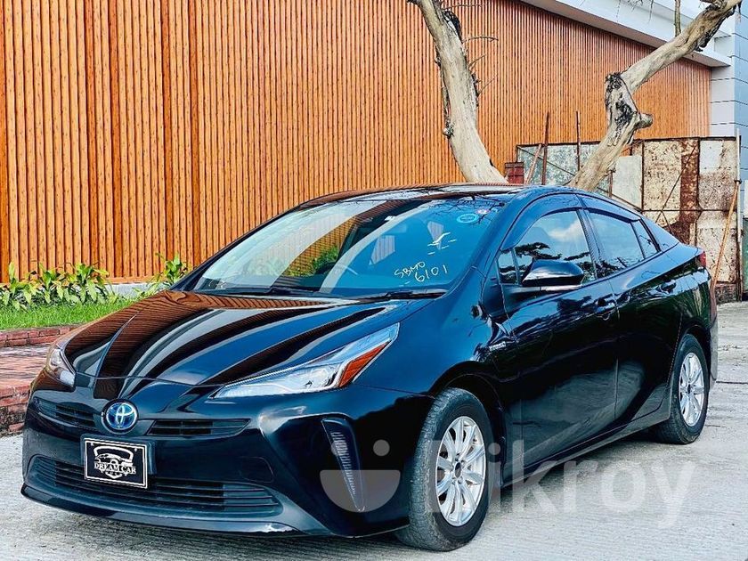 Toyota Prius S Hybrid Black Clr For Sale In Khulna Sadar Bikroy