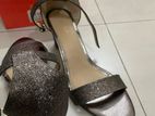 Heels for sell