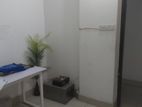1 room for rent office