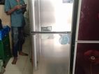 14 CFT no first Walton ফিরিজ বিক্রি করা হবে