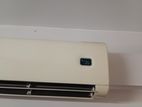 1.5 Ton Split Ac চালু অবস্থায় বিক্রি হবে