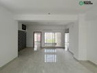 1650 Sft Apartment Available 5th floor for Sale in Bashundhara R/A.