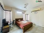 1650 sft Full Furnished Apartment 3rd floor for Rent in Bashundhara R/A.