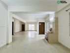 1700 Sft Exclusive Apartment 3rd Floor For Rent in Bashundhara R/a.