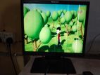 19 Lenovo monitor square mark