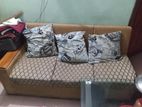 1pair sofa, 3 single one is sofa cum bed.