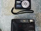 2 Japanese Camera for sale (Sony digital and Minolta automatic)