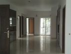 2000 sqft flat with one parking in Bashundhara R/A is available for rent