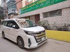 Toyota Noah 2018