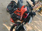 KTM Duke 125 . 2023
