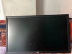 22" Class Full HD TN Monitor with AMD FreeSync (21.5" Diagonal)