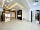 2200 Sft Exclusive Apartment 6th floor for Sale in Bashundhara R/A.