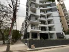 2200 Sft Flat on B Block Main Road