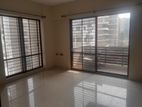 2200 Sft Nice 3 Bed Apartment For Rent