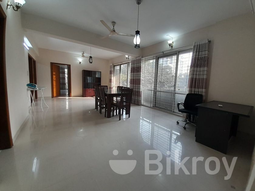 2300sft Fully Furnished Apartment Rent 3Bed Nice View Bikroy