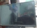 24 Inch Lcd Tv (for Parts)