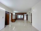 2500 Sft South Facing Apartment on 7th floor for Rent in Banani.
