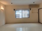 2500 Sqft Unfurnished Apartment For Rent in Gulshan 1