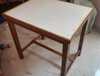 Kids reading table