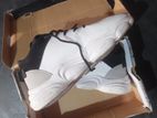 Sneaker for sell