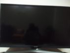 look as new 32 inch led tv