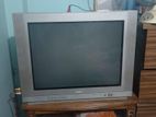 32" Box Tv