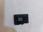 32 GB Samsung Memory