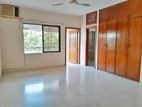 3BED UN FURNISHED APARTMENT FOR RENT GULSHAN