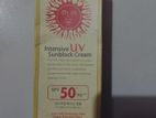 3W Clinic Sunscreen SPF 50+ Intensive UV Sunblock Cream