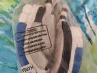 4-5 Times Use Match Gloves Well Protection.