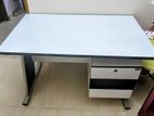 47x27.5x Height 30 Inch Fully Fresh Hatil Branded Executive Table