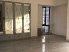 4bedroom unfurnished apartment for rent