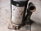 6 Ton Hydraulic Bottle Jack - Deccan Hydraulics