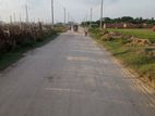 60ft Rd 3 Katha Park View South at Sector-15/B