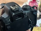 Canon 700D