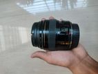 Canon 85mm lens