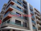 9.4 Katha Land With 6 Stories Building Sell