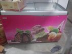 আইসক্রিম ফ্রিজ