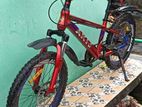 আকিজ বাই সাইকেল এক দম নতুনের মতো।