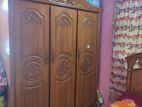 আলমারি, ডেসিন টেবিল, কেবিনেট, কাঠের টেবিল