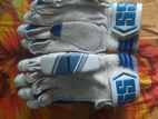 Cricket Gloves