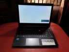 Acer Aspire laptop. 4gb ram. 64gb sb. Upgrade posible.