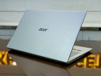 Acer Swift (Silver)| Ryzen 7-4700U, 8 Cores| 16GB 4267MHz| 512GB NVMe