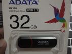 ADATA UV150 32 GB USB Pendrive / Flash Drive, 3.2 version.