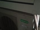 Air conditioner, 2.5ton.general.japan.6 month used.