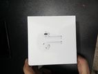Airpods 2 (2nd Generation) with Wireless Charging Case
