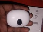 Airpods সাথে একটা বেগ ফ্রি